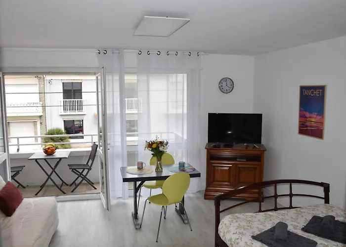 Les Grandes Roches - Studio Et Balcon Plage A Pied