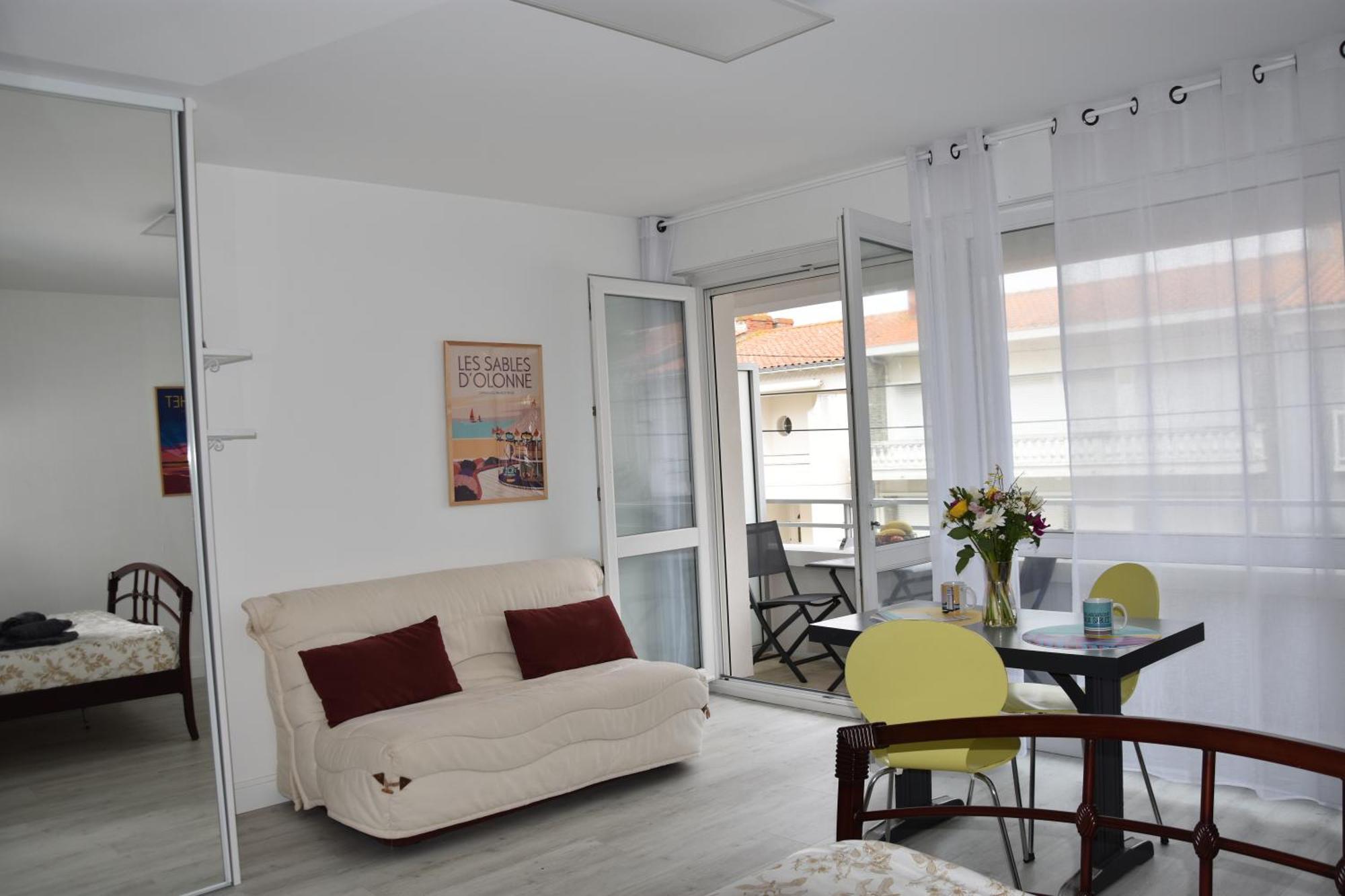 Les Grandes Roches - Et Balcon A Pied
